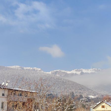 Luxury Apartment «Le Jurassien», Gex-Geneve Cessy Εξωτερικό φωτογραφία