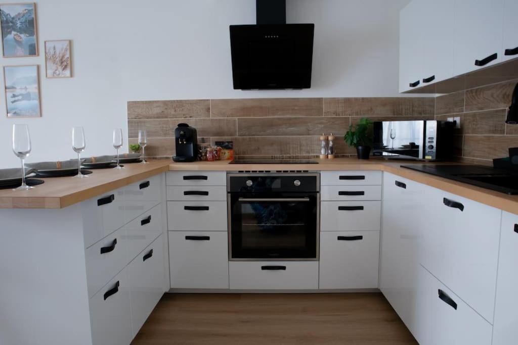 Luxury Apartment «Le Jurassien», Gex-Geneve Cessy Εξωτερικό φωτογραφία